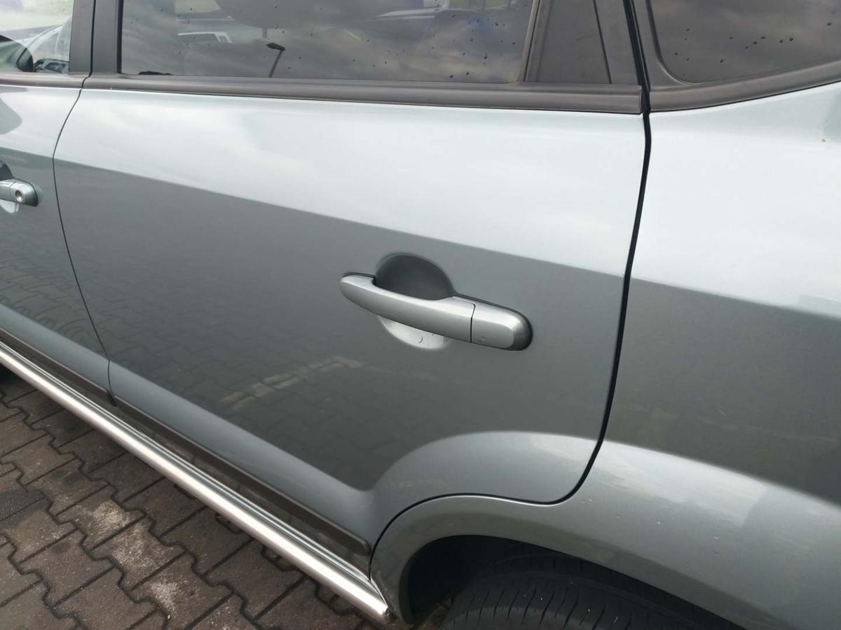 Hyundai Tucson original Tür hinten links Hellblaumetallic Rohbau Bj.2005